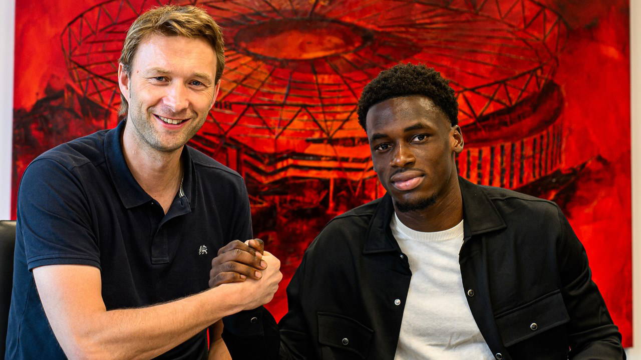 Bayer Leverkusen Ernest Poku transferini resmen açıkladı!