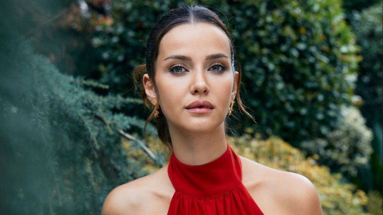 Denizde başına çocuk düşmüştü: İrem Helvacıoğlu boyunlukla düğüne katıldı