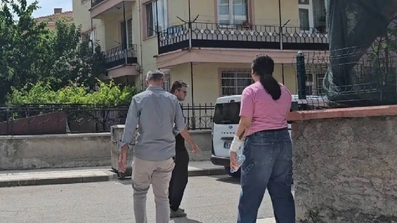 Çorum'da genç kadın anne ve babasını bıçakla rehin aldı