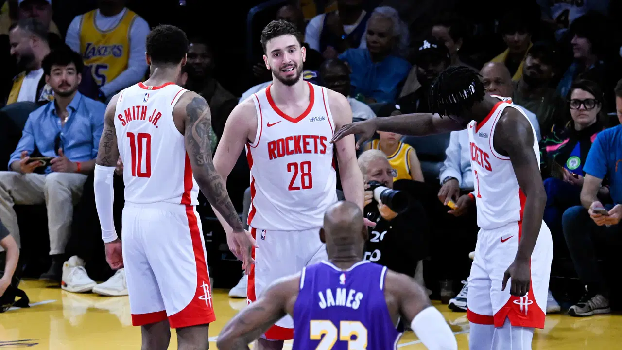 Alperen Şengün, LeBron James karşısında pes etmedi