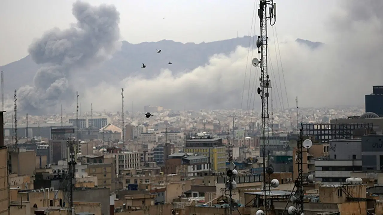 İran savaşta hasar gören tüm ulaşım altyapısının onarıldığını duyurdu