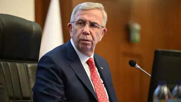 Mansur Yavaş 'anadilde eğitim' tartışmasına dahil oldu: Önerdiği yazıdaki bilgiler dikkat çekiyor