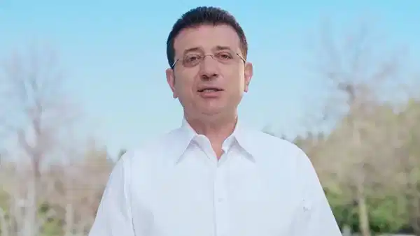 Ekrem İmamoğlu'ndan bayram mesajı: 'Tarihimizin en sarsıcı buhranlarından birini yaşıyoruz'
