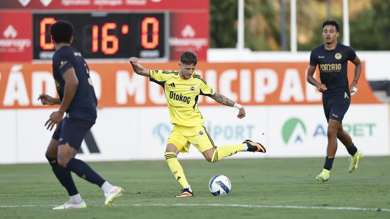 Sebastian Szymanski'den Feyenoord'a mesaj!