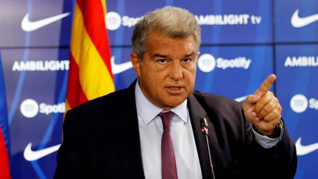 Barcelona'da Joan Laporta yeniden başkan seçildi!