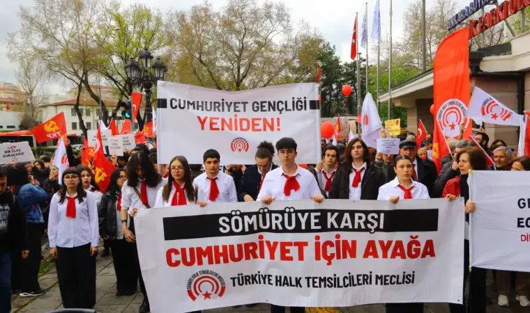 THTM, yeniden Cumhuriyet için 23 Nisan’da kurtuluşun karargâhı Birinci Meclis’e yürüdü: ‘Mürit-mürşit olmayacak, hepimiz yurttaş olacağız’