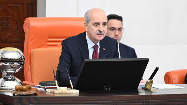 TBMM Başkanı Kurtulmuş'tan 23 Nisan özel oturumunda 'anayasa' mesajı: 'Yeni bir reform perspektifine ihtiyacımız olduğu açık'