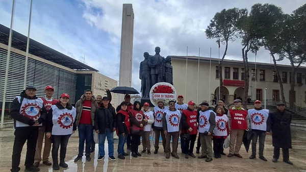 DİSK kuruluş yıldönümünü kutladı: Yoksulluk ve vergi adaletsizliği tepkisi...