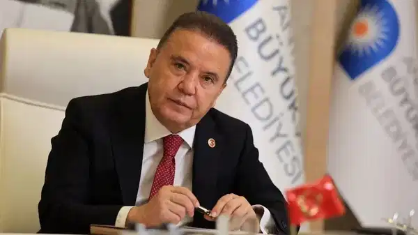 Muhittin Böcek savunma yaptı: Antalya Büyükşehir Belediyesi davası görülmeye başlandı