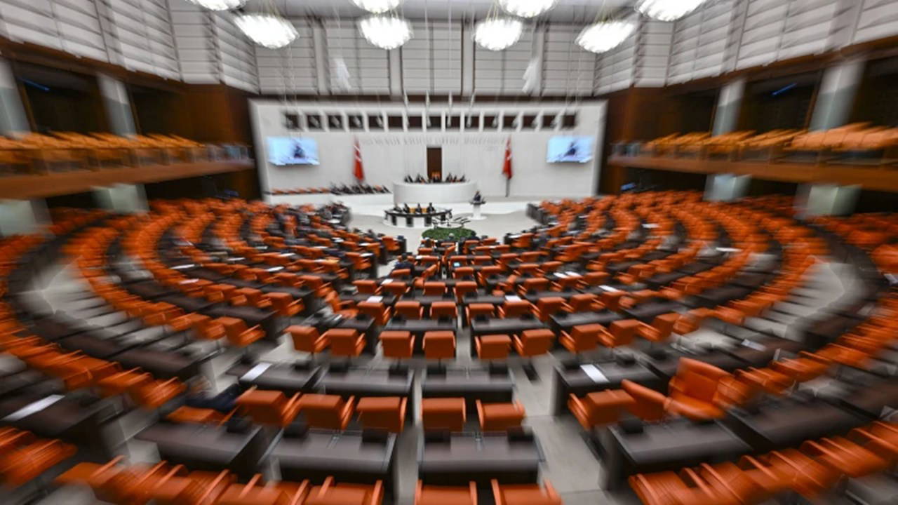 'Fon' krizinde yeni gelişme: Kanun teklifinin görüşmeleri öne çekildi