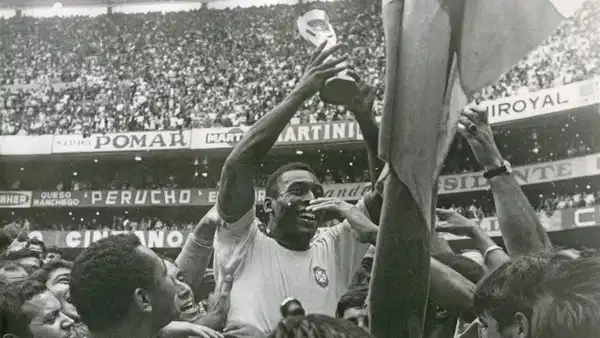 Klose, Pele, Ronaldo...  İşte Dünya Kupası'nın unutulmaz 11 golcüsü