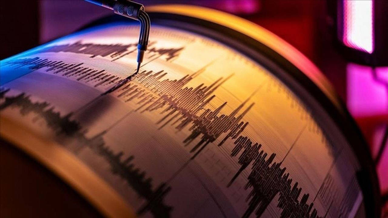 Rusya açıklarında şiddetli deprem