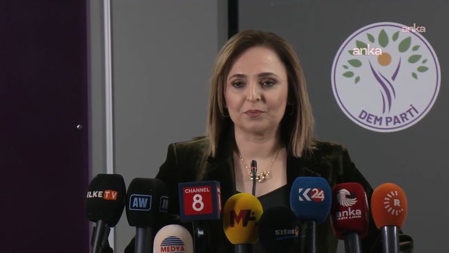 DEM Parti’den ‘süreç’ bilgilendirme toplantısı... 
