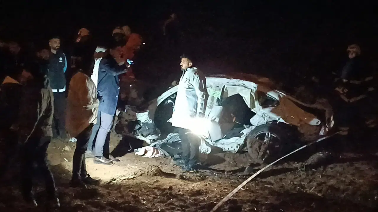 Batman'da feci kaza: 3 kişi öldü, 3 kişi yaralandı!