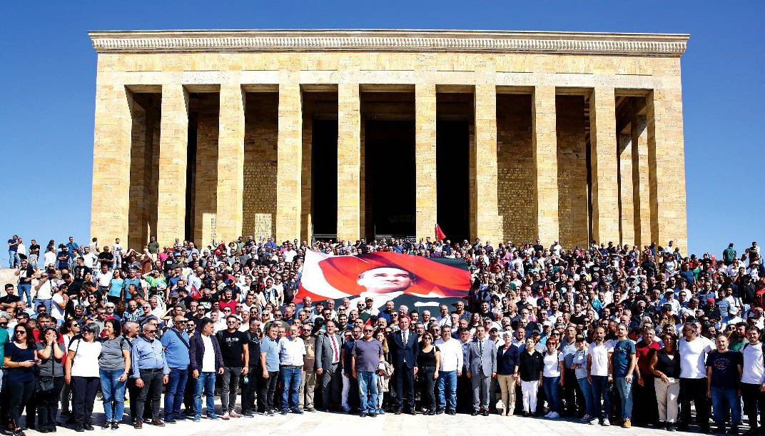 Eğitim-İş 20. yaşını kutluyor: '20 yıldır çok yönlü bir mücadele yürütüyoruz'