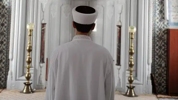 Tefecilik operasyonunda imam tutuklandı