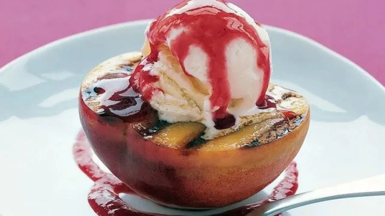 Az malzemeyle efsane lezzet: Geleneksel peşmelba tatlısı tarifi