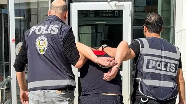 İtfaiye eri eski sevgilisinin evini ateşe vermişti: Ebru Serep 6 günlük yaşam mücadelesini kaybetti