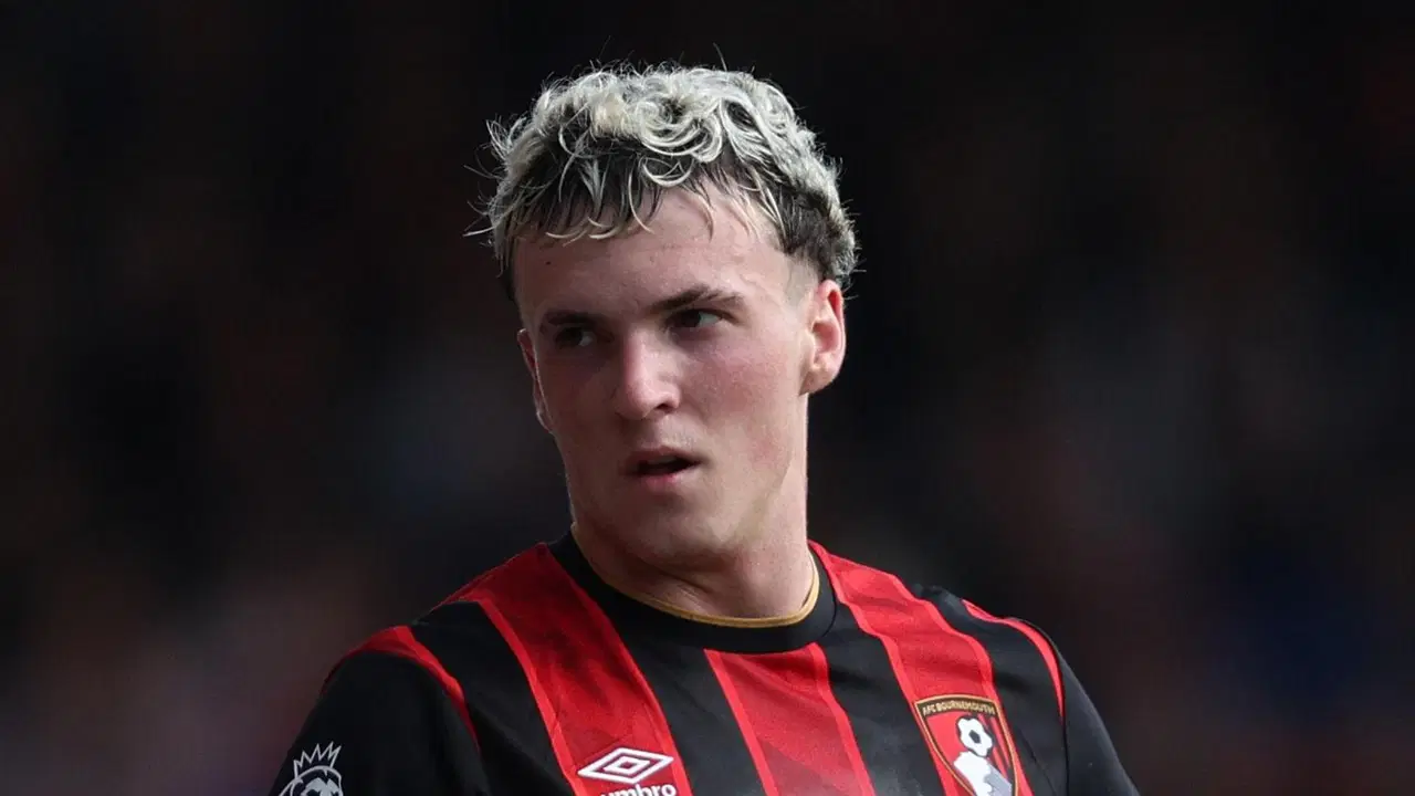 Bournemouth'tan Alex Jimenez kararı: Kadro dışı