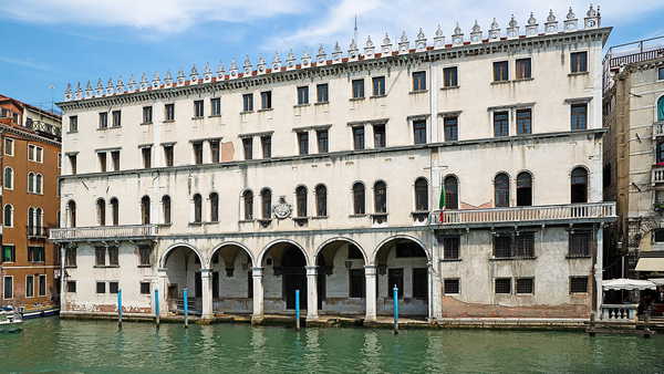 Rem Koolhas ve OMA ile mimari koruma örneği