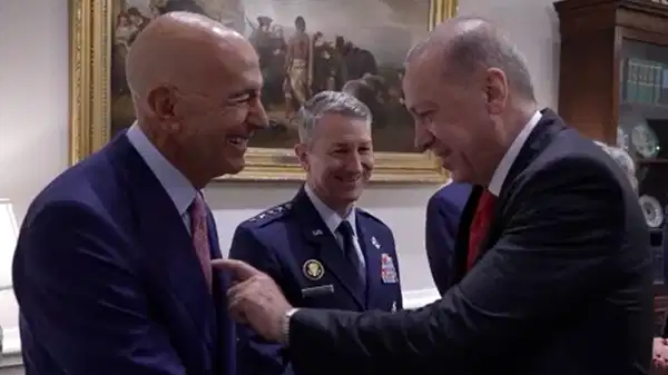 Erdoğan ve Tom Barrack arasında 'kravat' diyaloğu