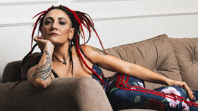 Özlem Tekin uzun süre sonra Bodrum'da objektiflere yansıdı