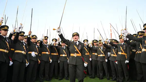 İhraç kararı iptal edilmişti… Teğmen Deniz Demirtaş’ın göreve iade kararı durduruldu