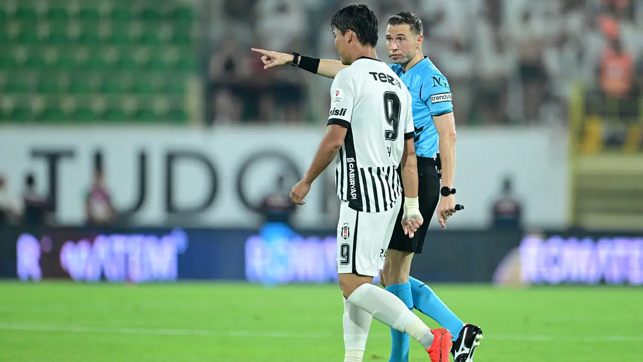 Beşiktaş maçının ardından Nihat Kahveci'den çok sert hakem tepkisi