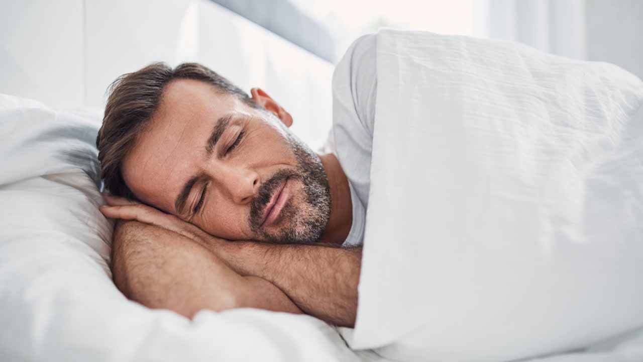 Uzmanlardan kritik uyarı: '6 saatten az uyku Alzheimer riskini artırıyor'