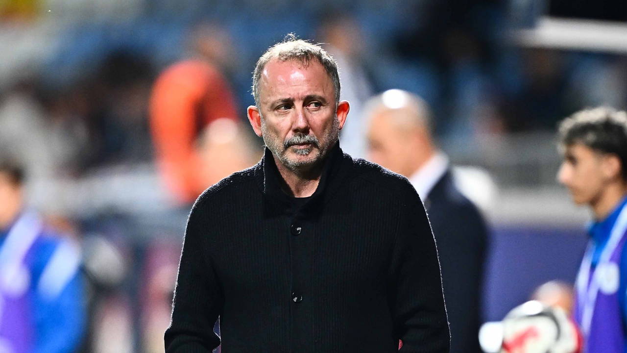 TFF, Fenerbahçe ve Galatasaray'dan Sergen Yalçın'a geçmiş olsun mesajı!