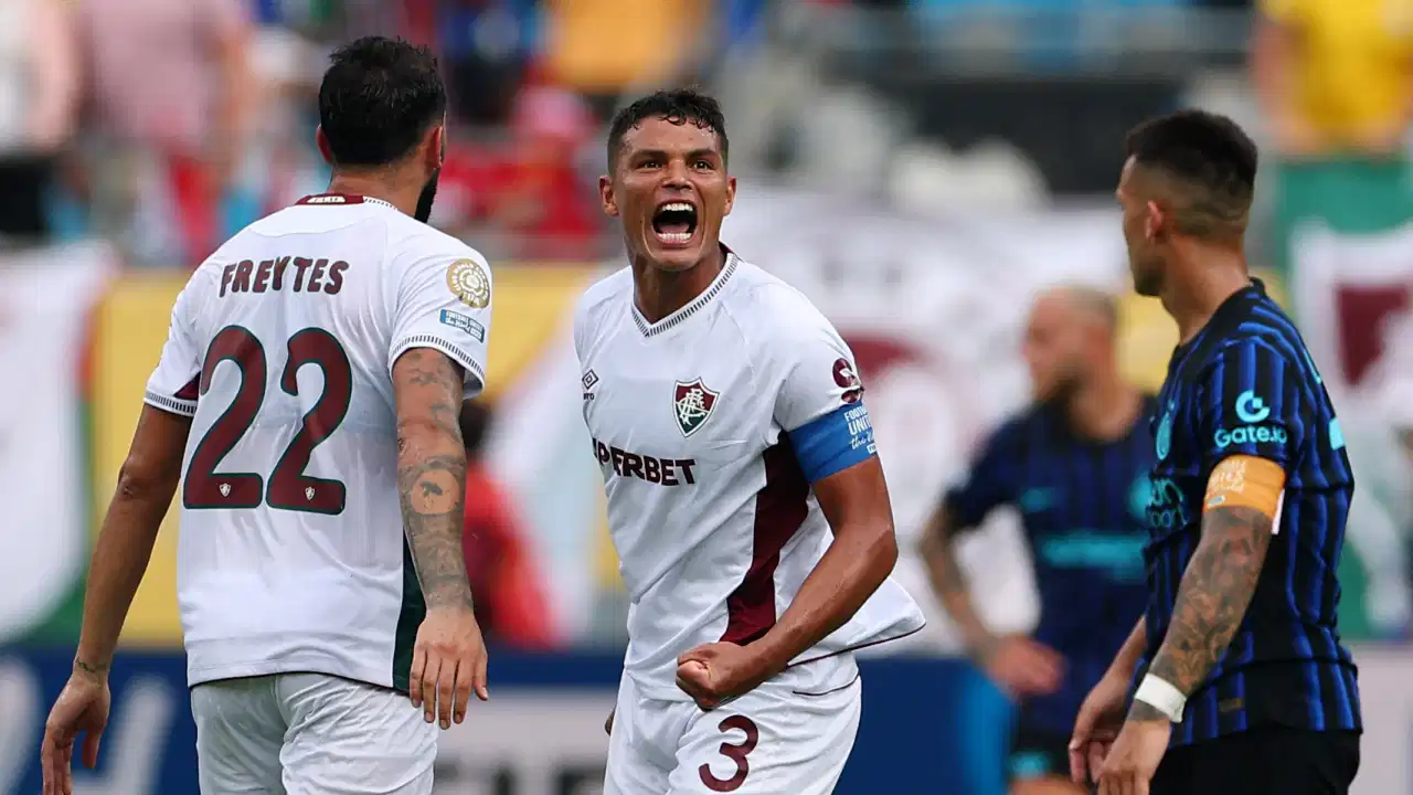 Inter'i deviren Fluminense çeyrek final biletini kaptı!