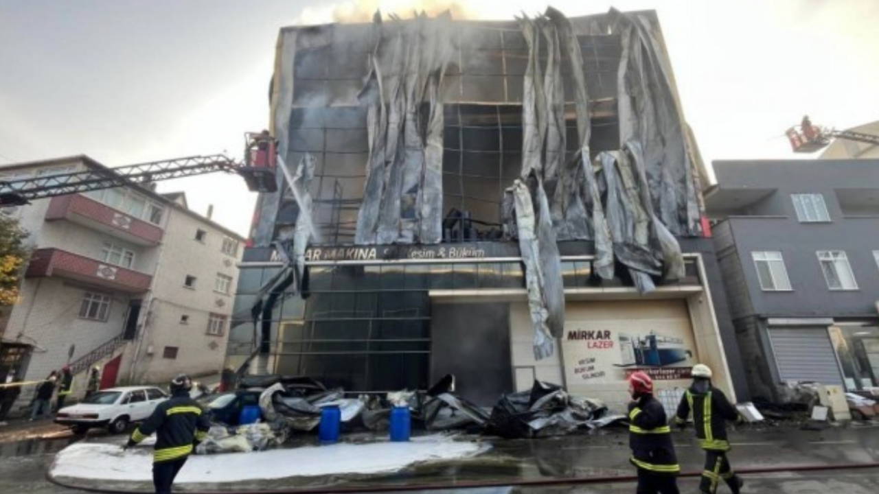 CHP’li Emre, Dilovası yangınında 7 işçinin ölümüne ilişkin soru önergesi verdi: 'Bu bir kaza değil, açık bir ihmal zinciridir'