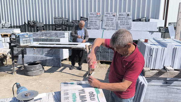 Zamlar sonrası Osmaniye’de dikkat çeken tablo: Mezarlar önceden sipariş ediliyor