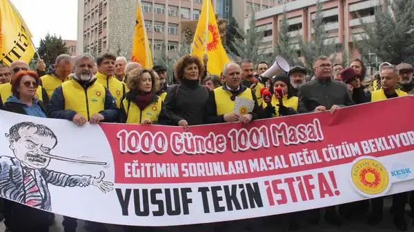 Eğitim-Sen, Yusuf Tekin'in görevdeki 1000 gününü anlattı: Laik ve bilimsel eğitim tasfiye edildi