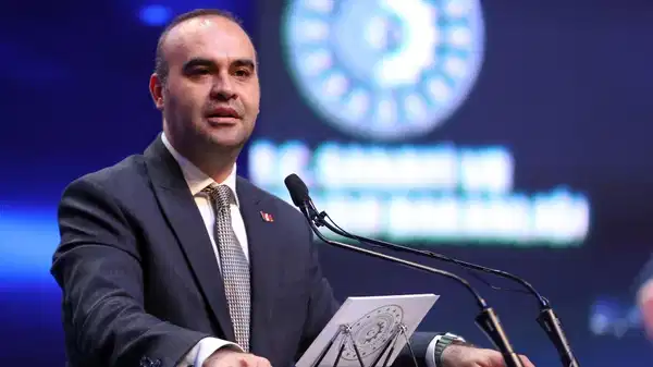 Eylülde dış ticaret açığı 6.9 milyar dolar oldu: Sanayi ve Teknoloji Bakanı Kacır'dan 'Güçlü yürüyüşümüz devam edecek' açıklaması!