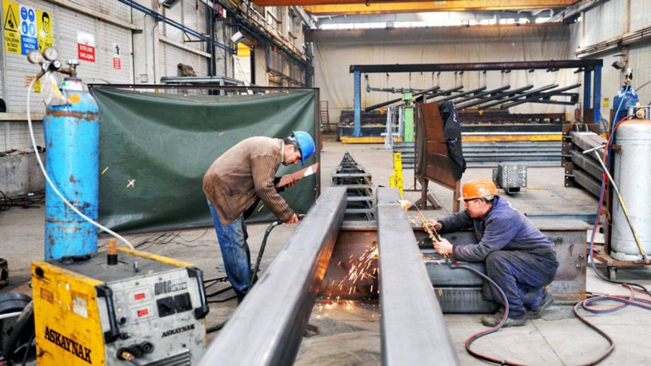 “Türkiye'de yüzde 25, bölgede yüzde 46, her iki çalışandan biri kayıt dışı…”