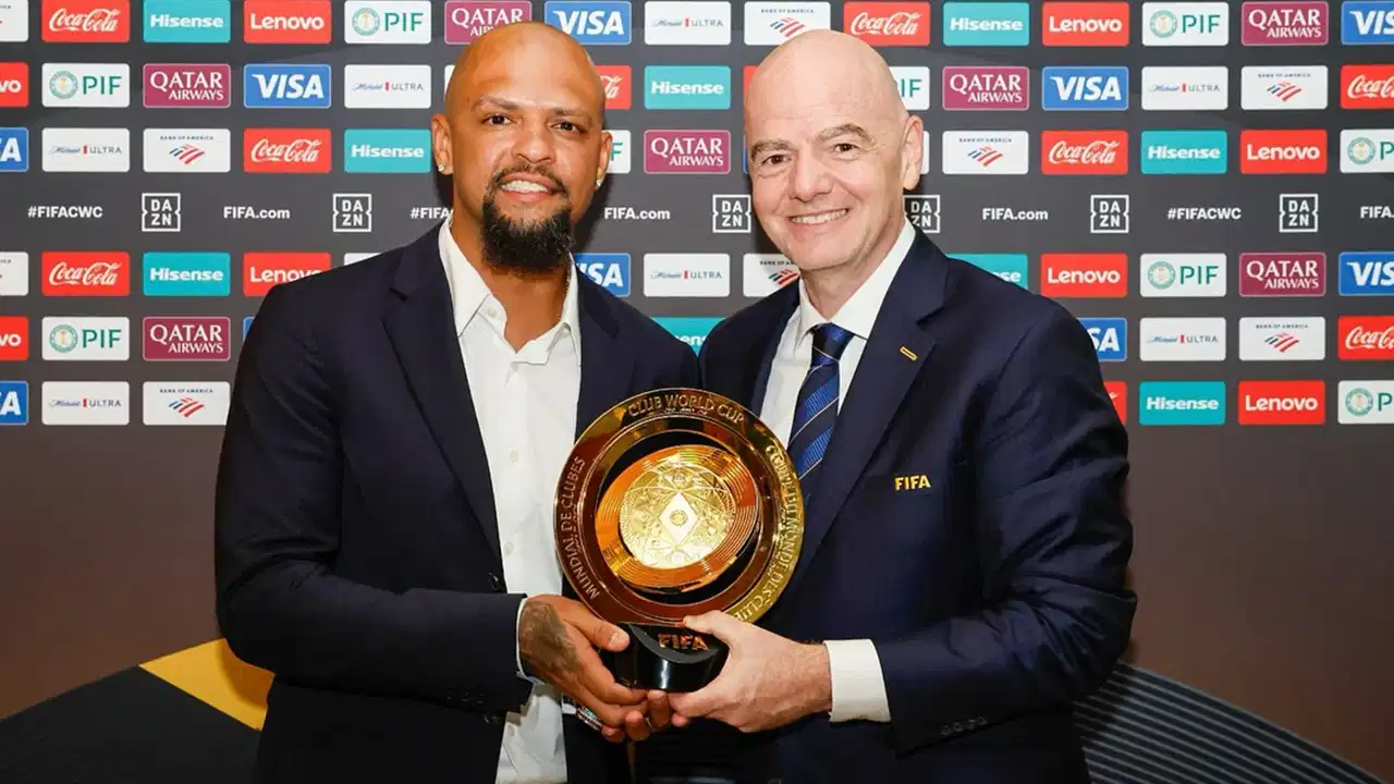 Felipe Melo'dan Hakan Çalhanoğlu'na çağrı!