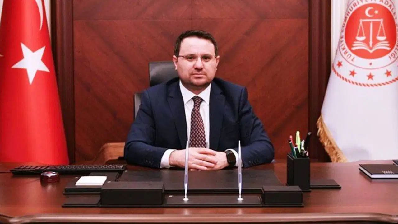 Akın Gürlek sessizliğini Yeni Şafak'a bozdu... İBB soruşturmasına dair konuştu, 'Eti Maden' iddiasına yanıt verdi: 'Sıkıştıkları için saldırdılar'