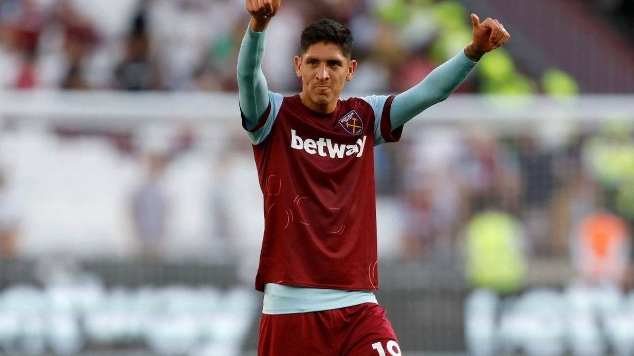 Edson Alvarez kimdir? Fenerbahçe'nin yeni transferi Edson Alvarez kaç yaşında, nereli? Edson Alvarez hangi takımlarda oynadı?
