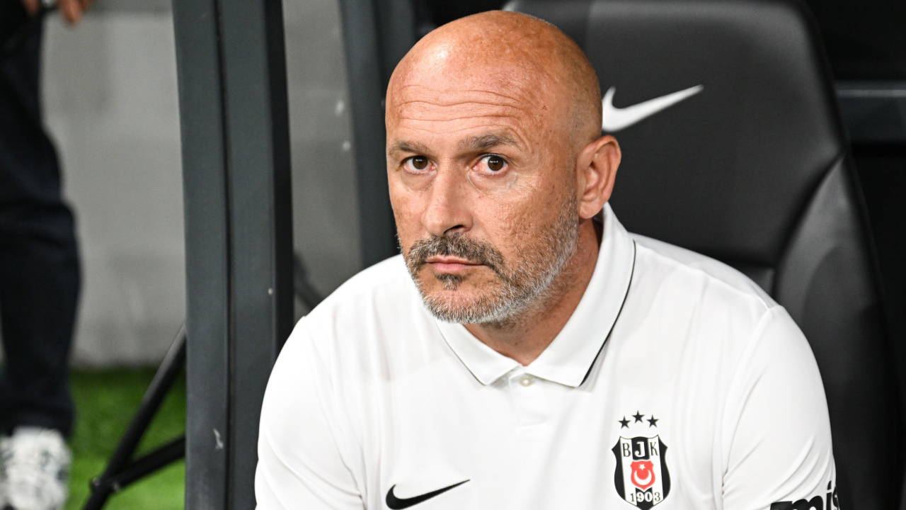 Vincenzo Italiano'dan eleştirilere yanıt: 'Farklı ilk 11'ler kullanmam abartılıyor'