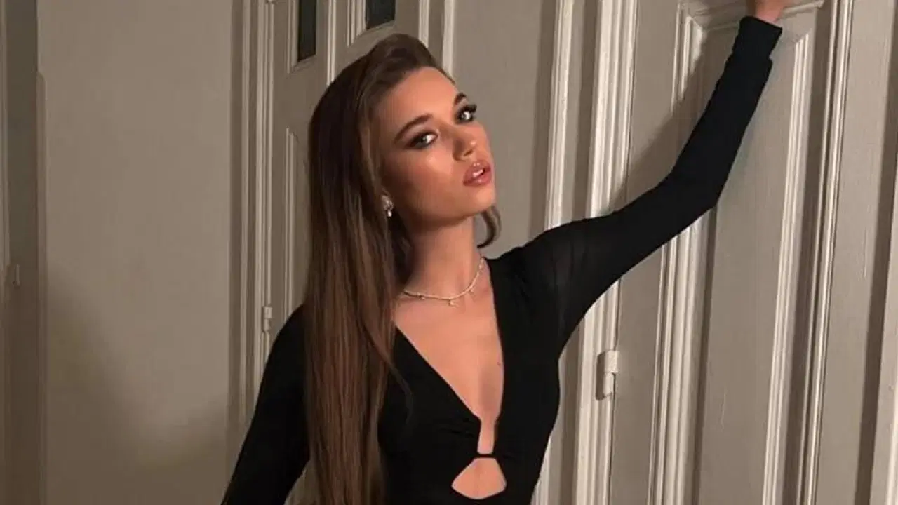 Afra Saraçoğlu’ndan o soruya sert tepki: 'Sorman bile çok ayıp'