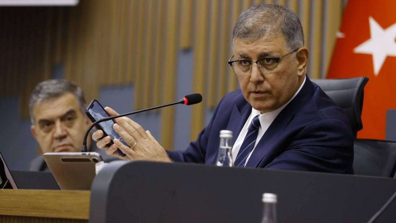 Cemil Tugay’dan Erdoğan’a yetki yanıtı: Tarihi bir hata