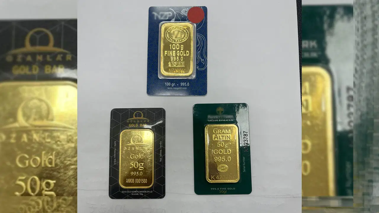 Muğla'da bir kişi kuru temizlemeye bıraktığı montunun cebinde 200 gram altın unuttu