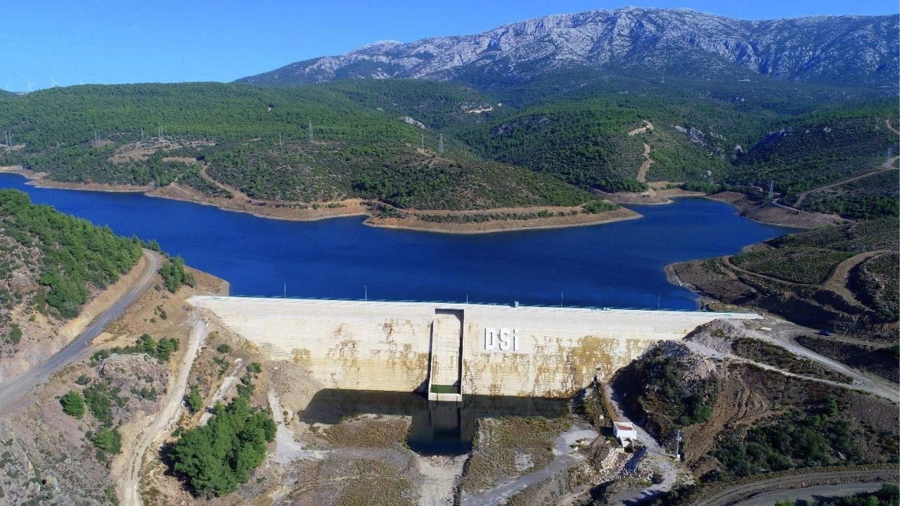 Karareis Barajı devreye girdi, Çeşme'de zorunlu kesintiler bitti