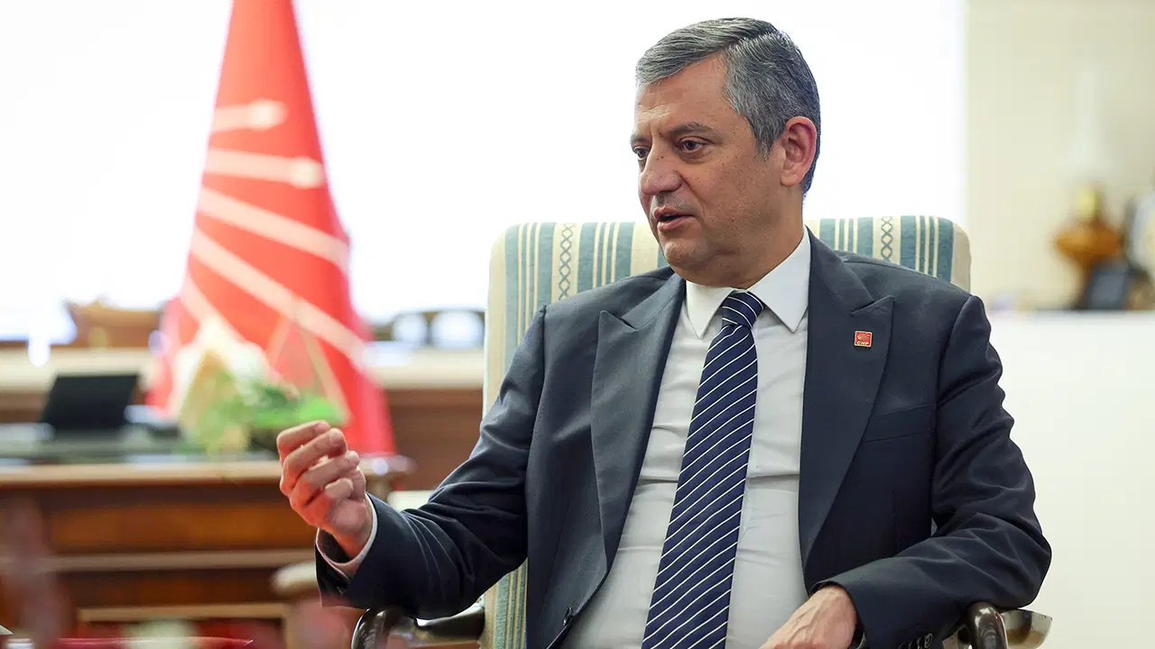 Özgür Özel'den yeni yıl mesajı