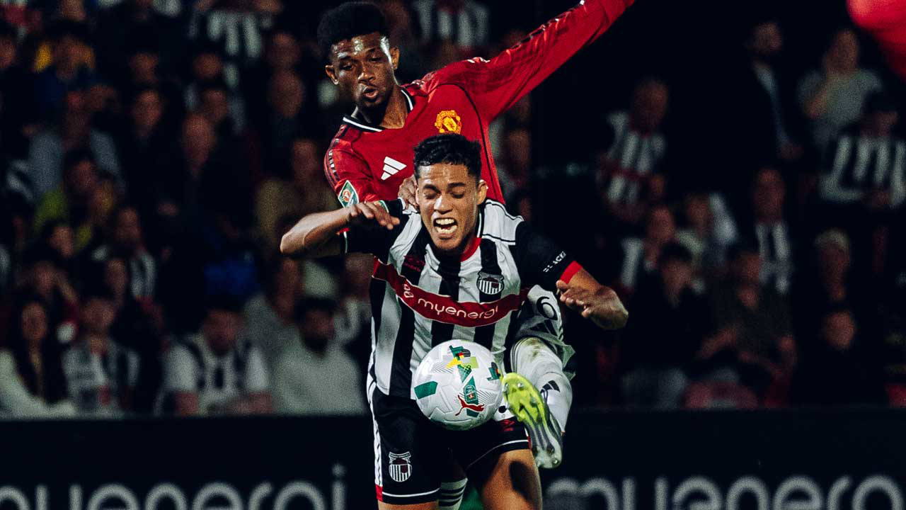 Manchester United'a büyük şok! 4. Lig ekibine elendi...