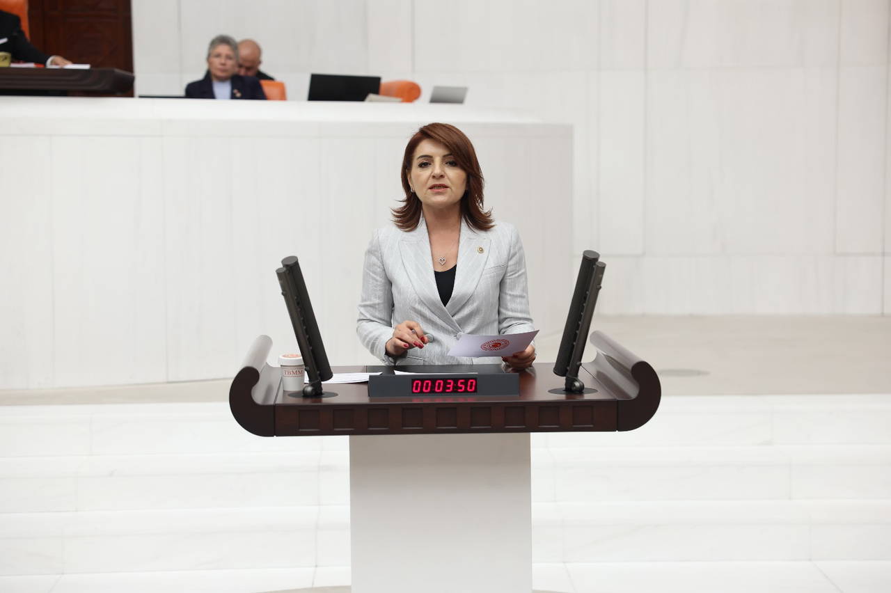 'Her çocuk 140 bin lira borçla doğuyor'