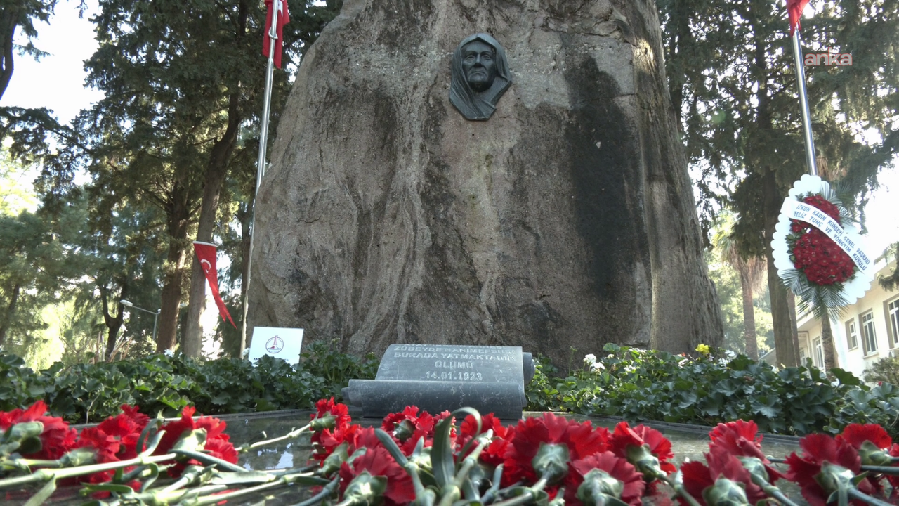 Zübeyde Hanım Anıt Mezarı’nda 8 Mart töreni