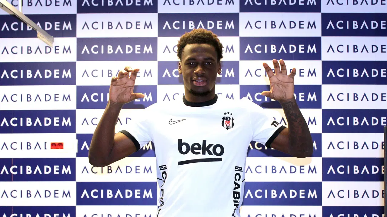 Ernest Poku'dan transfer itirafı: 'Beşiktaş'ı seçmemin sebebi...'