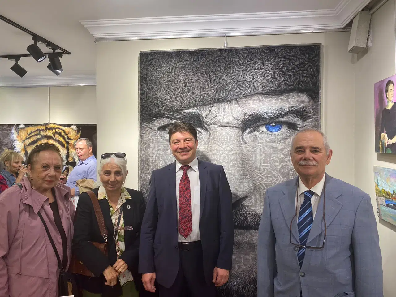 Çağdaş Rus Ressamlar Sergisi açıldı